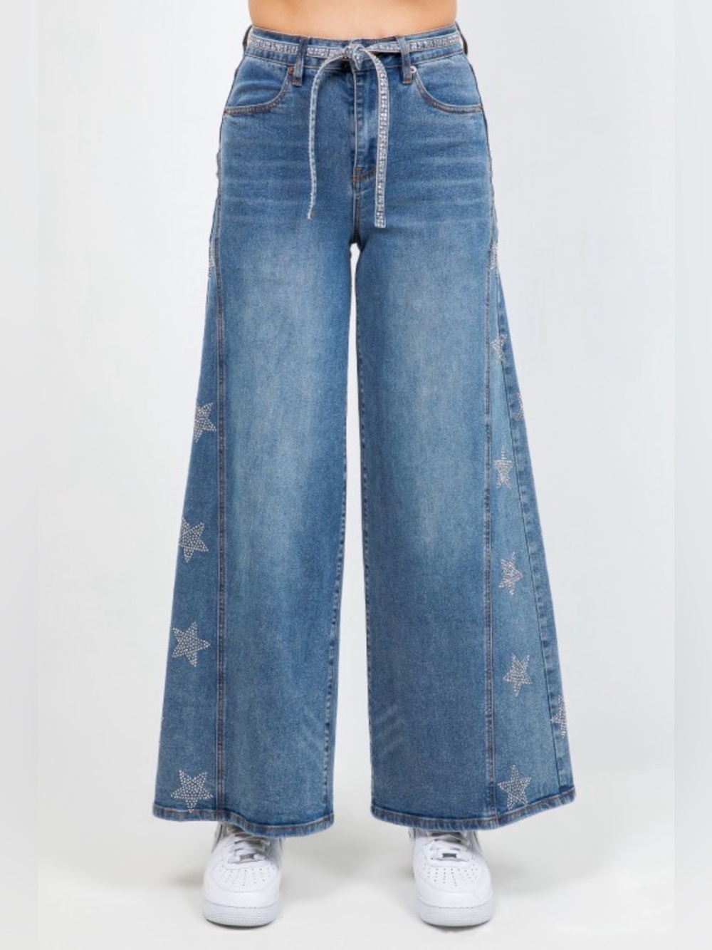 J44. American Bazi Blue Star-Trim Wide Leg Jeans